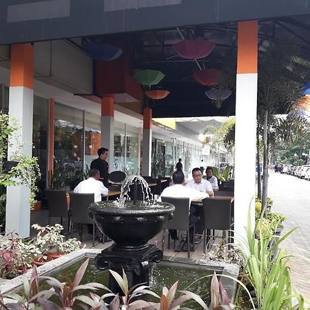 D'Arcici Hotel Cempaka Putih Yakarta Exterior foto