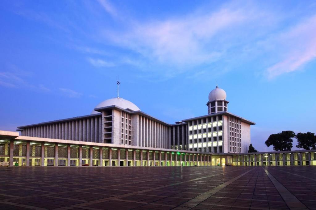 D'Arcici Hotel Cempaka Putih Yakarta Exterior foto